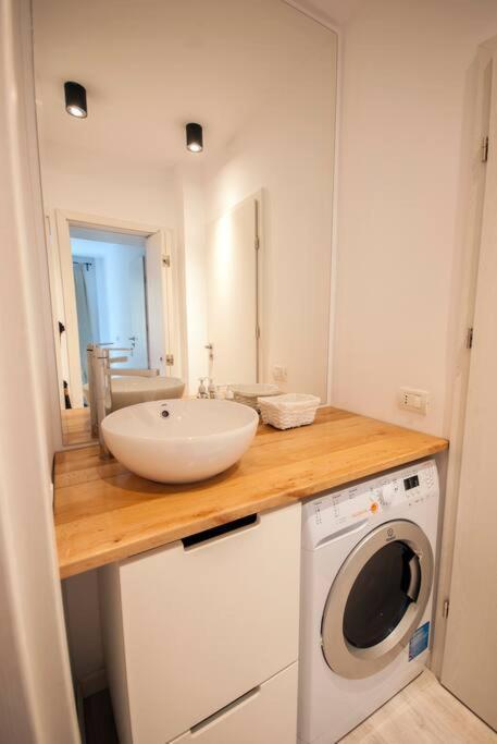 Retro Midtown Apartment Bucureşti Eksteriør bilde
