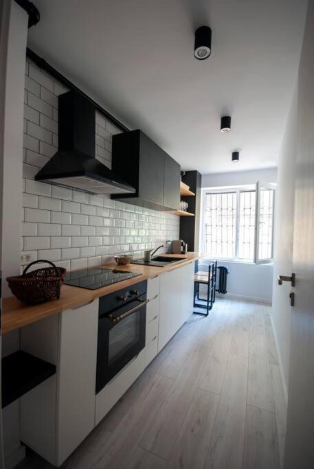 Retro Midtown Apartment Bucureşti Eksteriør bilde