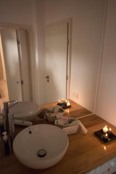 Retro Midtown Apartment Bucureşti Eksteriør bilde