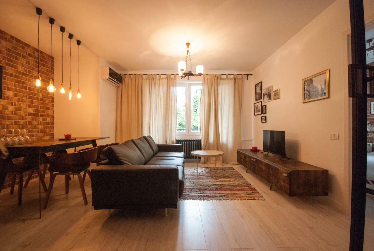 Retro Midtown Apartment Bucureşti Eksteriør bilde