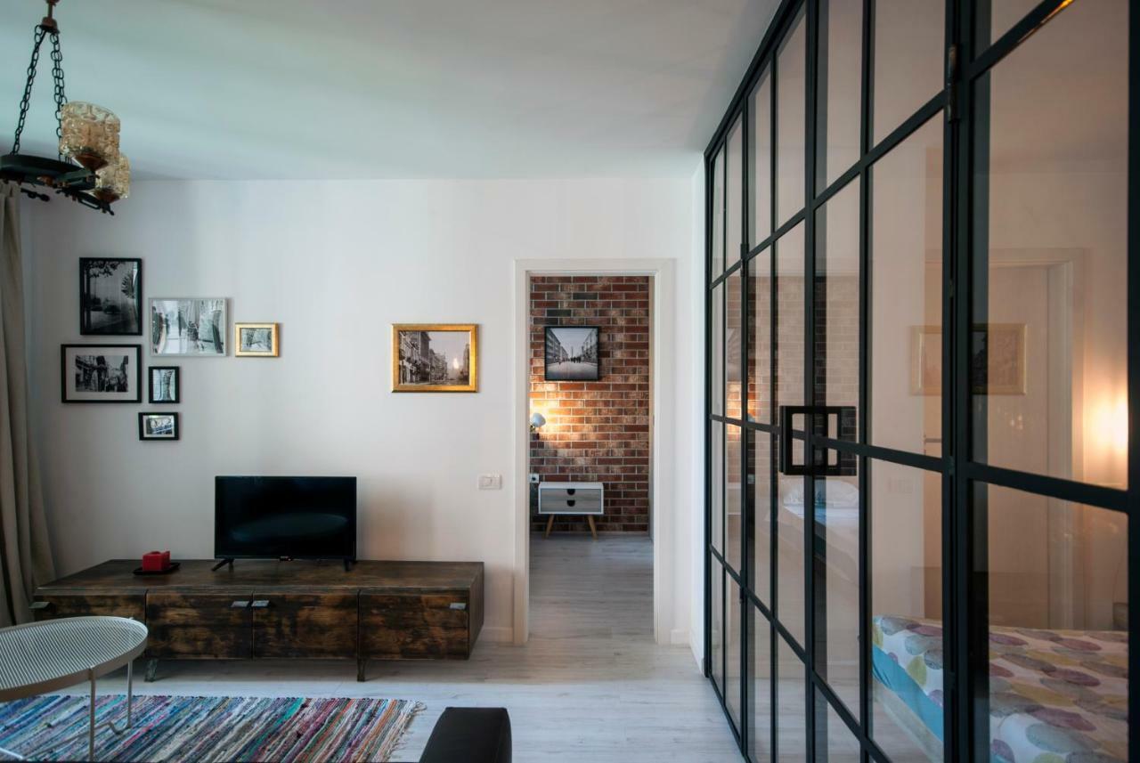 Retro Midtown Apartment Bucureşti Eksteriør bilde